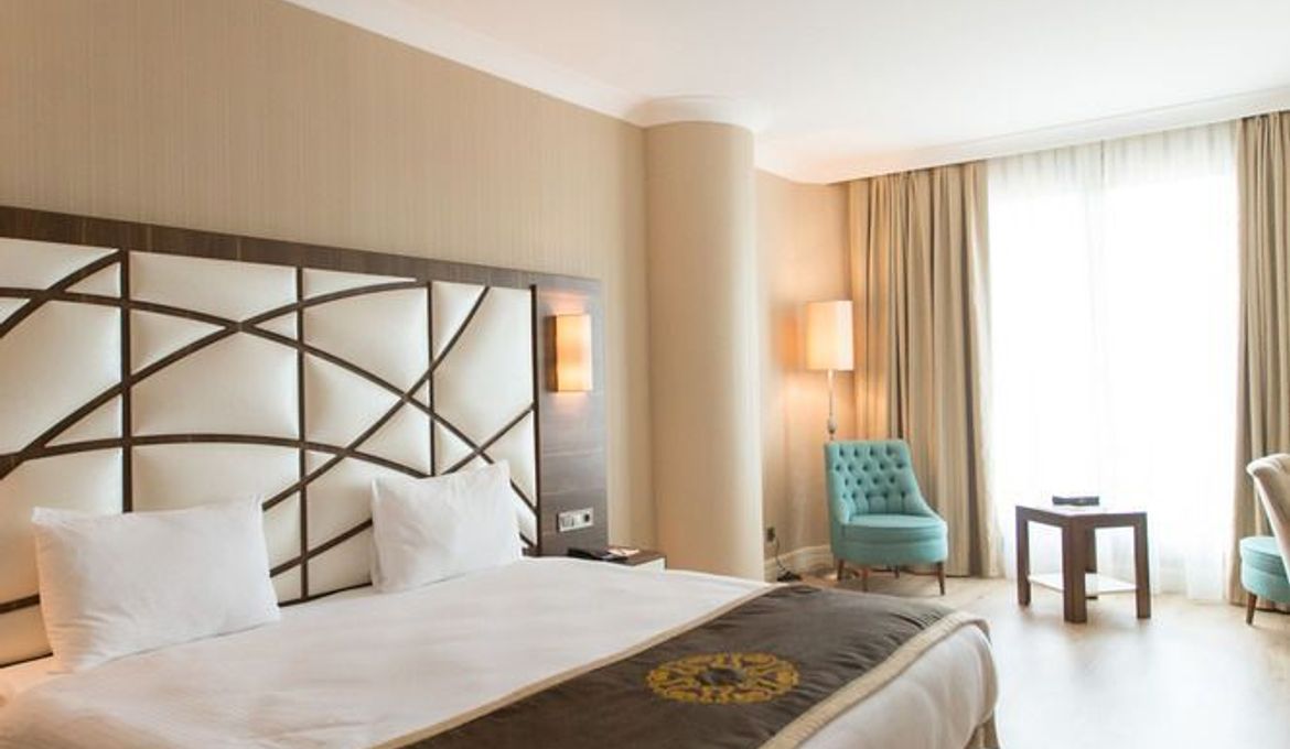 Отель The Grand Mira Business