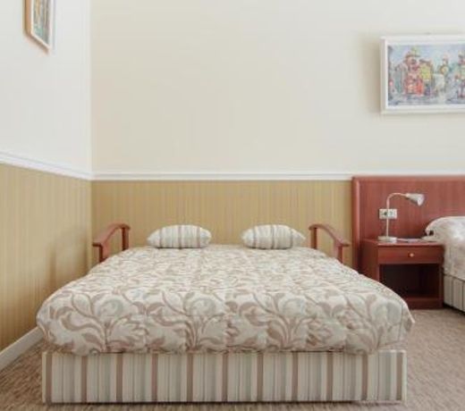 Consul Hotel ÐÐ¾Ð½ÑÑÐ»