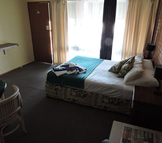 Pacific Motor Inn