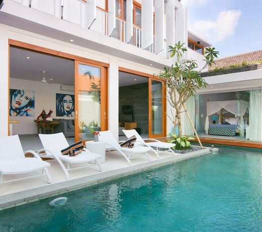 Villa Azure