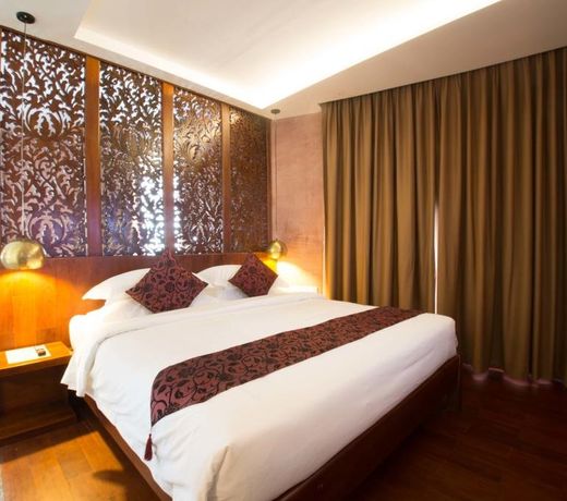Almond Hotel Bassac River