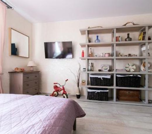 Apartment na Komendantskom