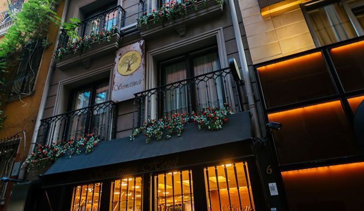 Sometimes Hotel Taksim