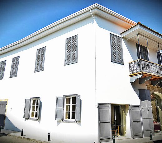 LokÃ l Boutique Hotel