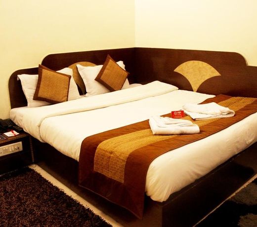 OYO 528 Hotel Neptune Residency