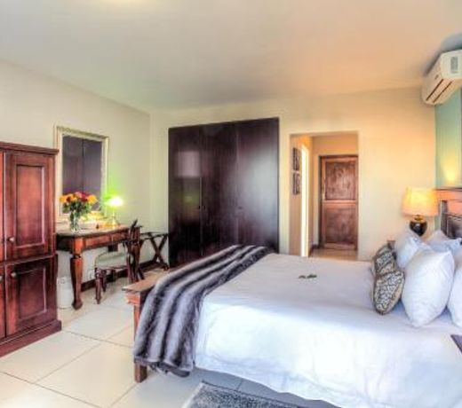 Sunninghill Guest Lodges