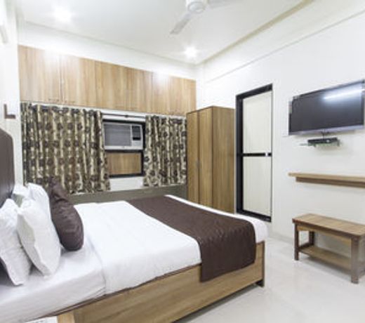 OYO 935 Hotel Palkhee