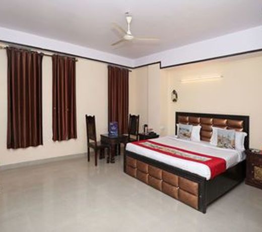 Hotel Anand Palace