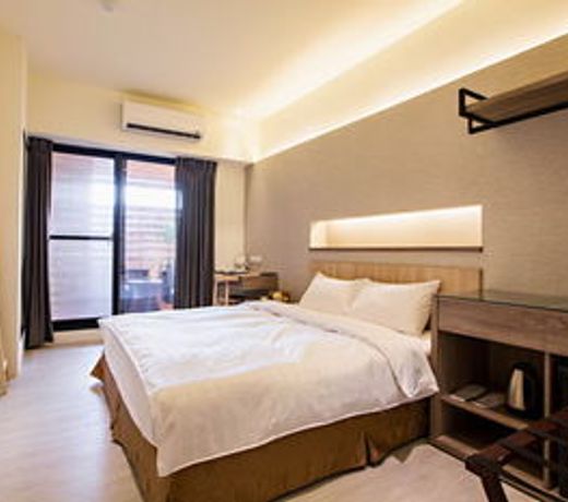Traveller-Inn Zhongzheng Library