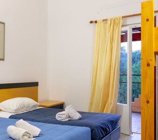 Wilde Rose Hotel