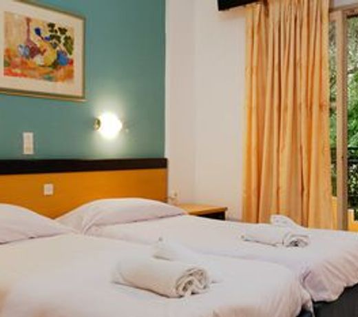 Wilde Rose Hotel