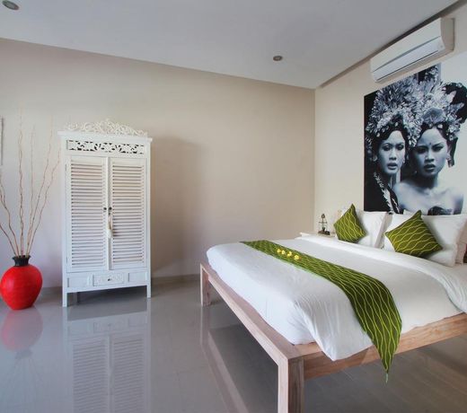 Villa Ananda