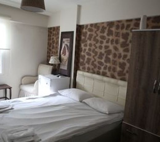 Rooster Hostel