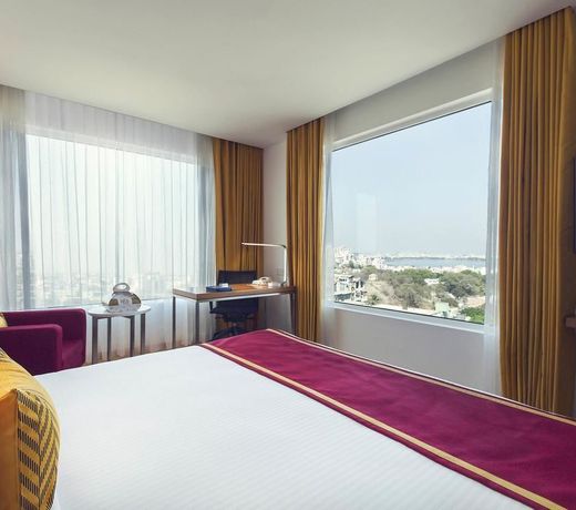 Mercure Hyderabad KCP Banjara Hills