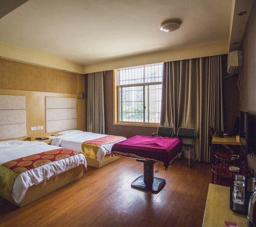 Aiqinhai Fashion Hotel