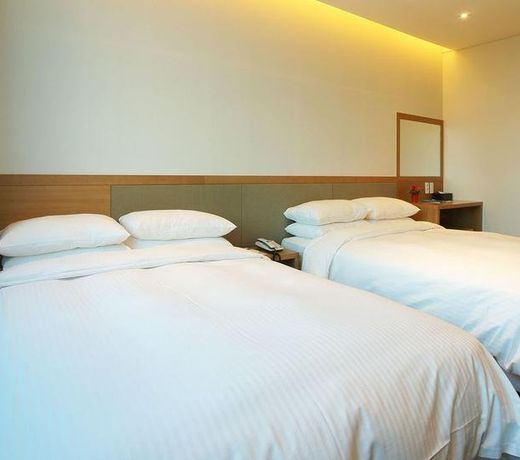 Jeju Poong Gyung Hotel