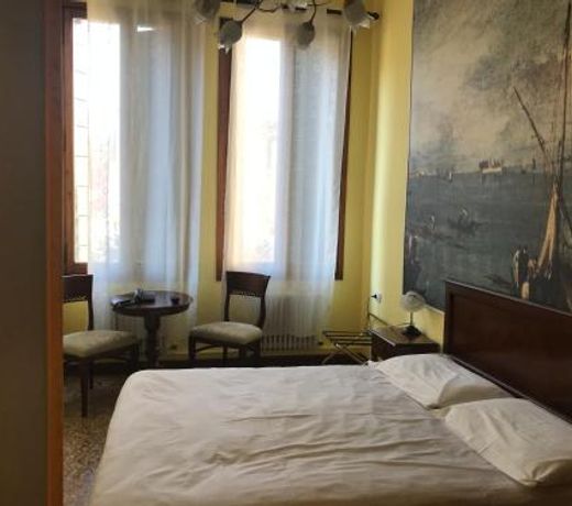 Ca' Centopietre