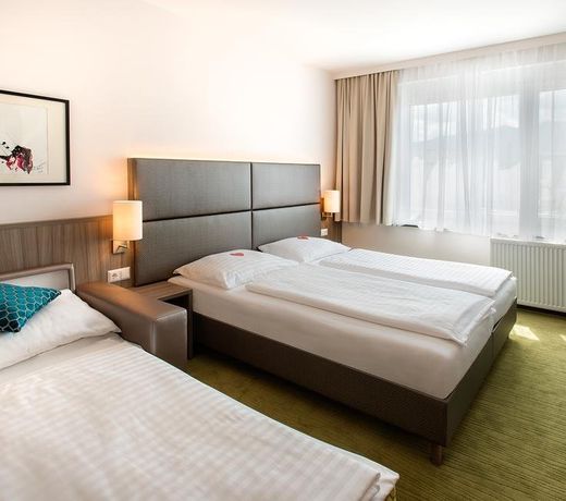 Hotel City