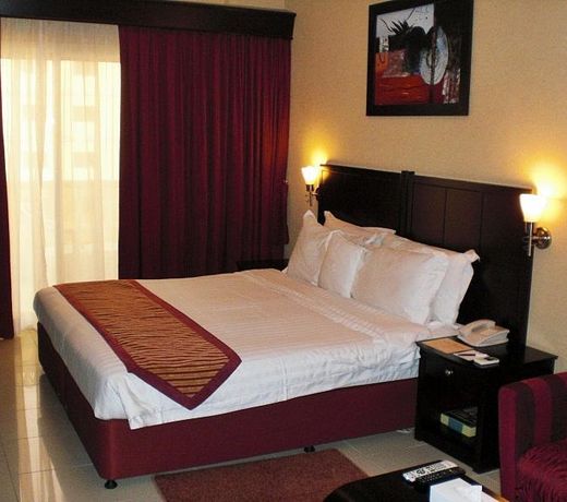 Winchester Grand Hotel Apartments