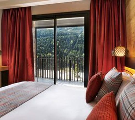 Hotel Piolets Park & Spa