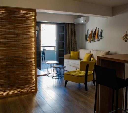 Ikaros Art Hotel