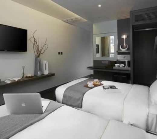 Grand Palace Hotel