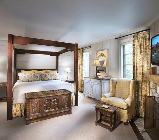 Old Edwards Inn & Spa