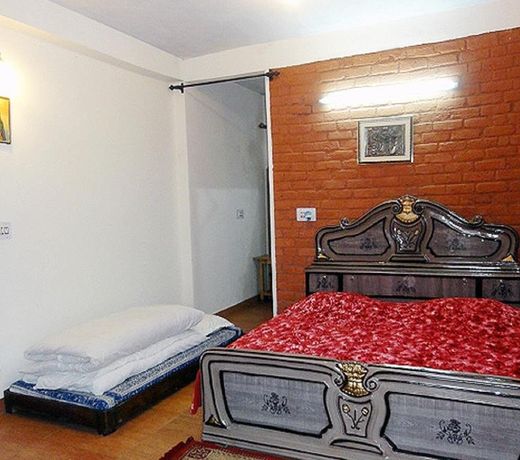 Birdsnchirps Homestay