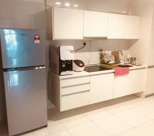 Sky Loft Premium Suite By Homestay Tawakkal