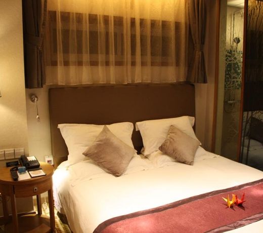 Taiyuan Tongluowan Square Heyi Hotel