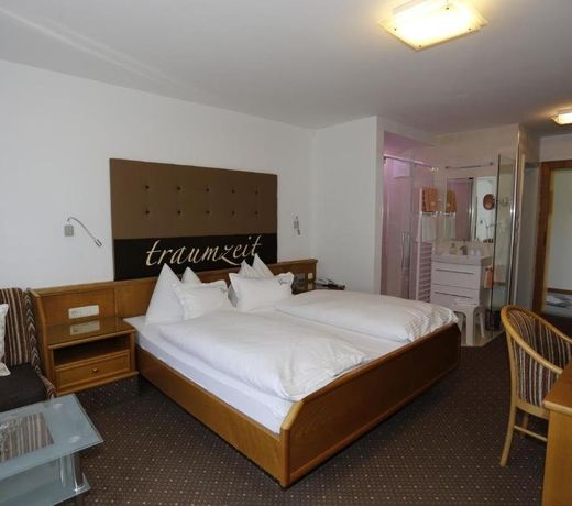 Hotel Edelweiss
