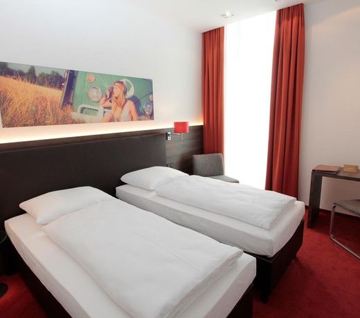 The Classic Oldtimer Hotel