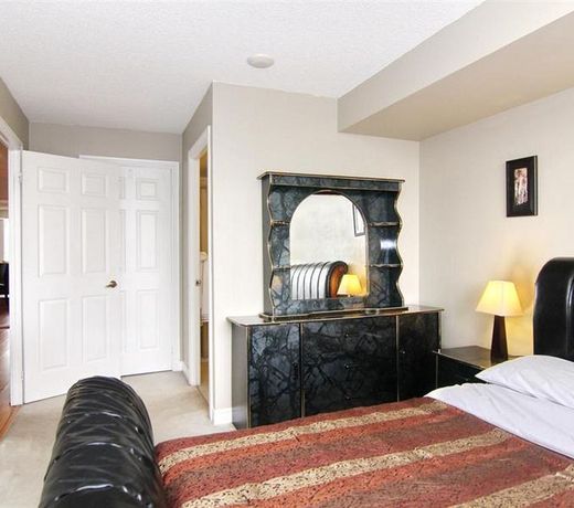 Executive Stay at Ovation Square One