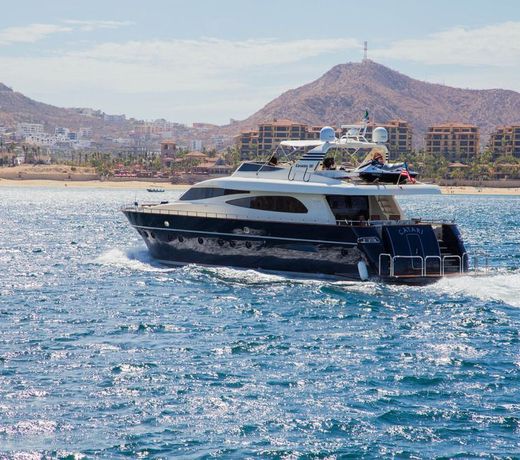 Catarí Luxury Yacht