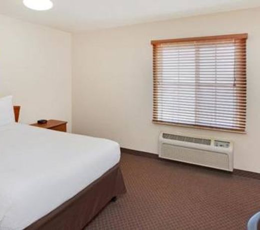 WoodSpring Suites Houston Baytown