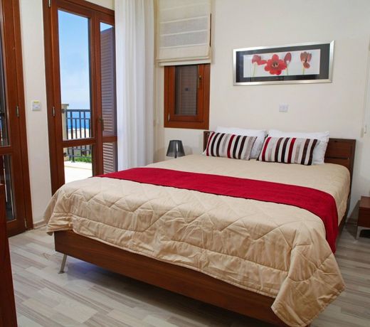 3 bedroom Villa Anarita with private pool, Aphrodite Hills Resort
