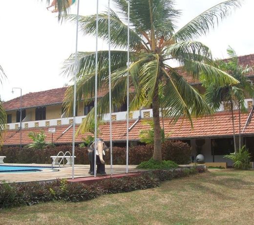 Green Island Hotel