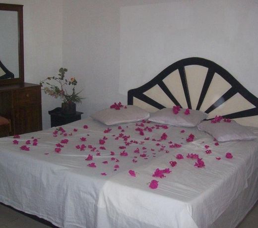 Green Island Hotel