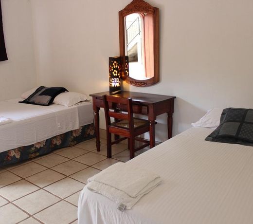 hotel leon viejo.