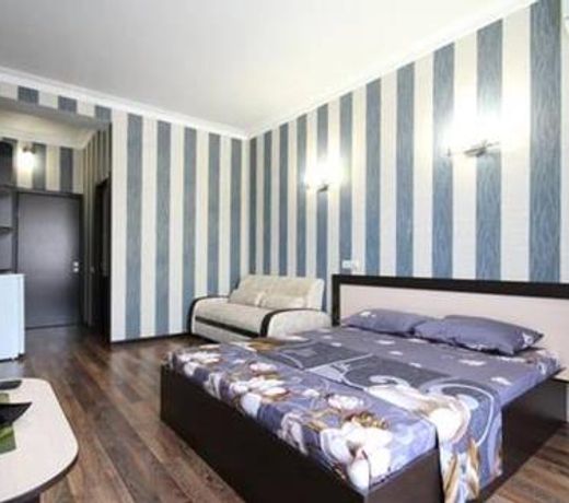 Nikos Hotel