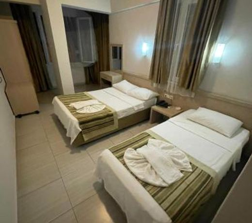 Denizhan Hotel