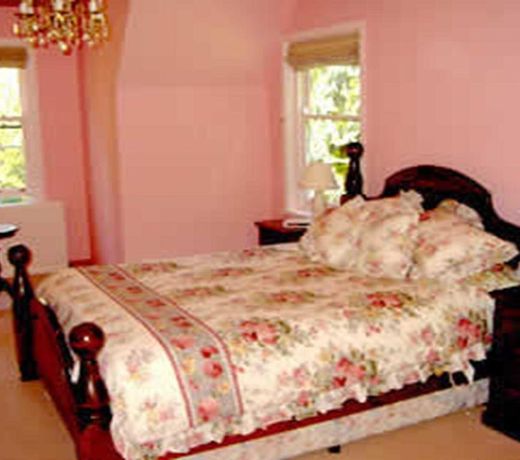 Birchwood Manor