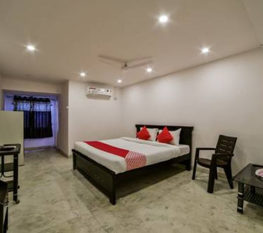 OYO 13251 Hotel Three Castles Deluxe
