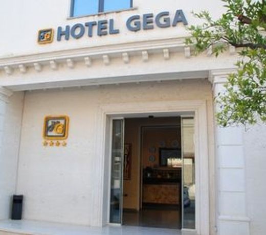 Hotel Gega