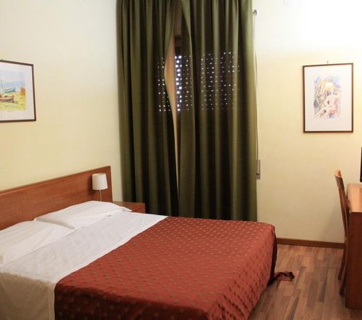 Hotel Sileno