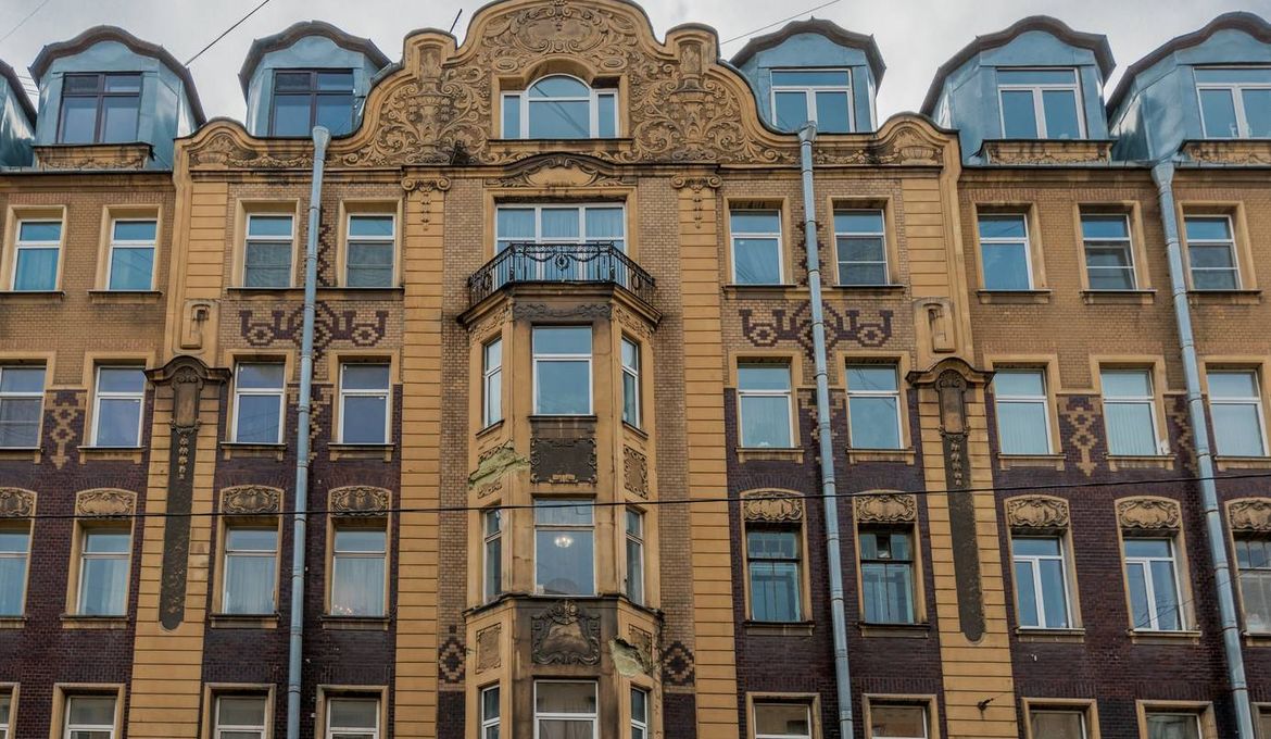 Студия рядом с Невским