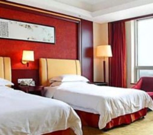 Wuhan Huatian Hotel