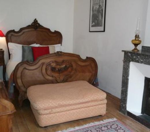 The Apartments, Rue BarbÃ¨s