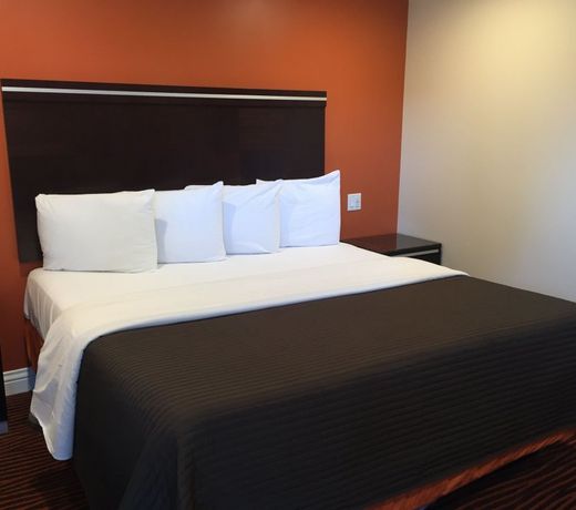 Convention Center Inn & Suites