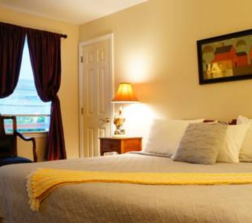 Green River Inn